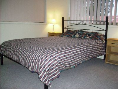 2 / 5 West Close, Hawks Nest
