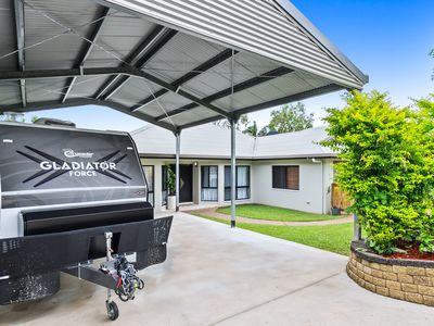 18 Travolta Close, White Rock