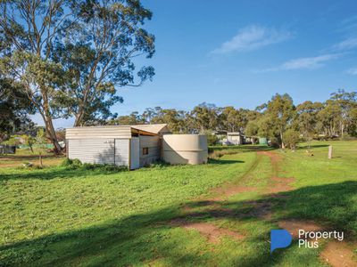 2-10 Gorack Street, Wedderburn