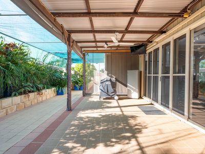 72 Collins Street, Piccadilly