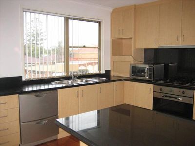 80a Little Lake Cres, Warilla