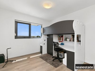 137 / 172 Railway Parade, West Leederville