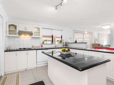15 Thurloe Way, Canning Vale