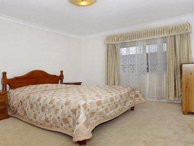 4 / 128 Auburn Road, Auburn