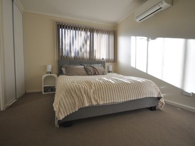 2 / 2 Phalarope Way, South Hedland