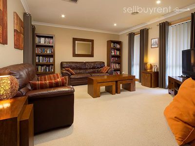 1 SARAH COURT, Wodonga