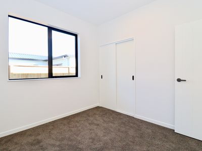 8 Kobe Street, Karaka