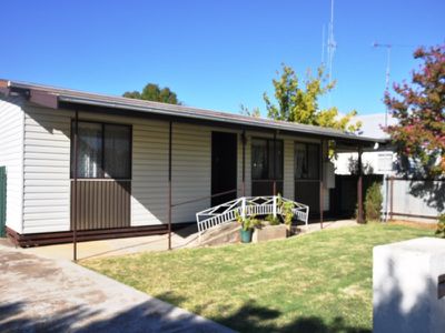 8A Andrew Street, Kerang