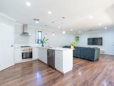 25 Addison Avenue, Baldivis