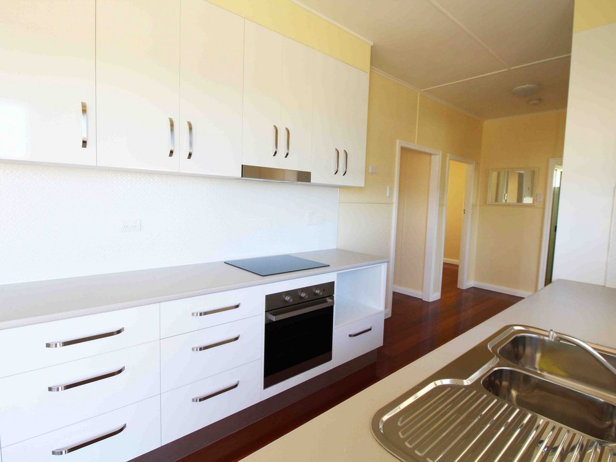 16 - 18 KERR STREET, Ravenshoe