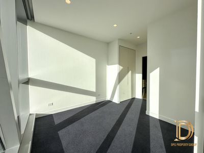 6304D  / 648 Lonsdale Street, Melbourne