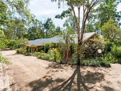 106-110 Velvet Street, Pine Mountain
