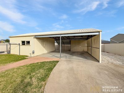 12 Tobruk Street, Horsham