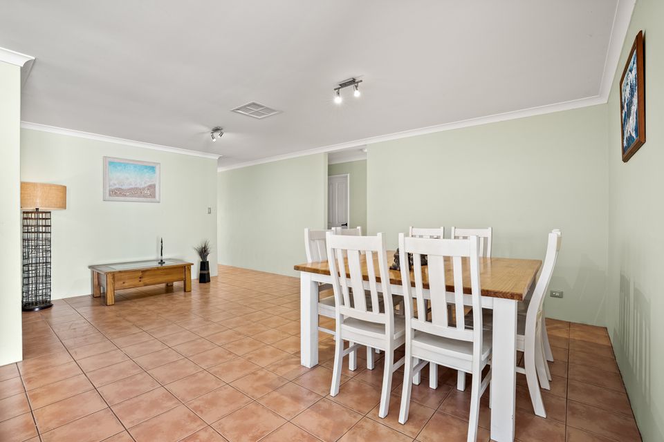 25 Seawind Drive, Rockingham