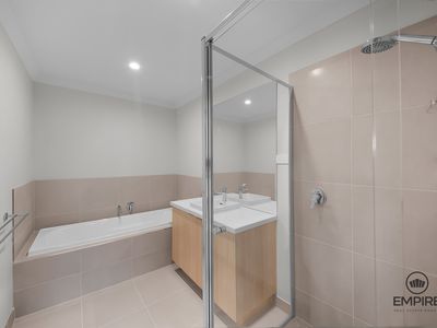 69 Northam Terrace, Clyde