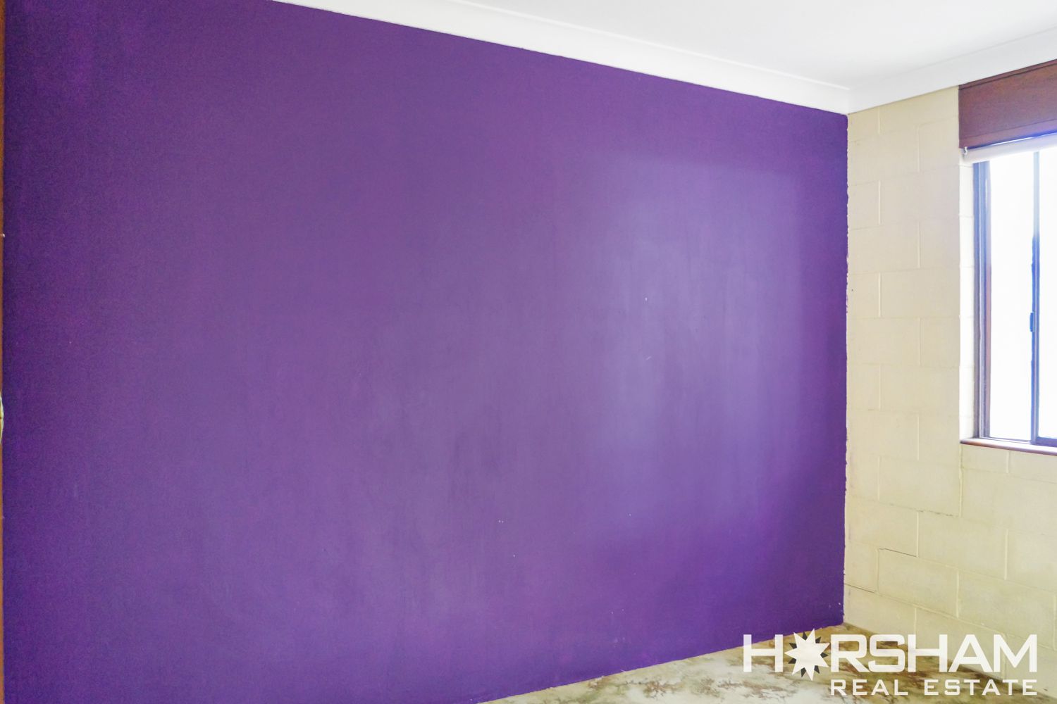 2 / 5 Schwarz Avenue, Horsham