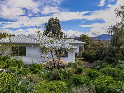 79 Dip Road, Mountain River