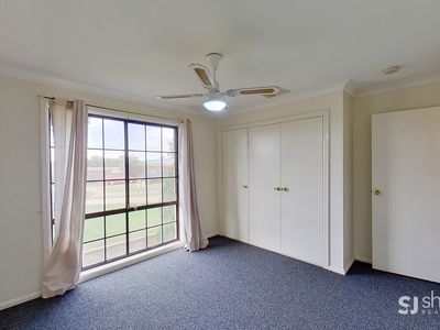 22 Galloway Drive, Dubbo