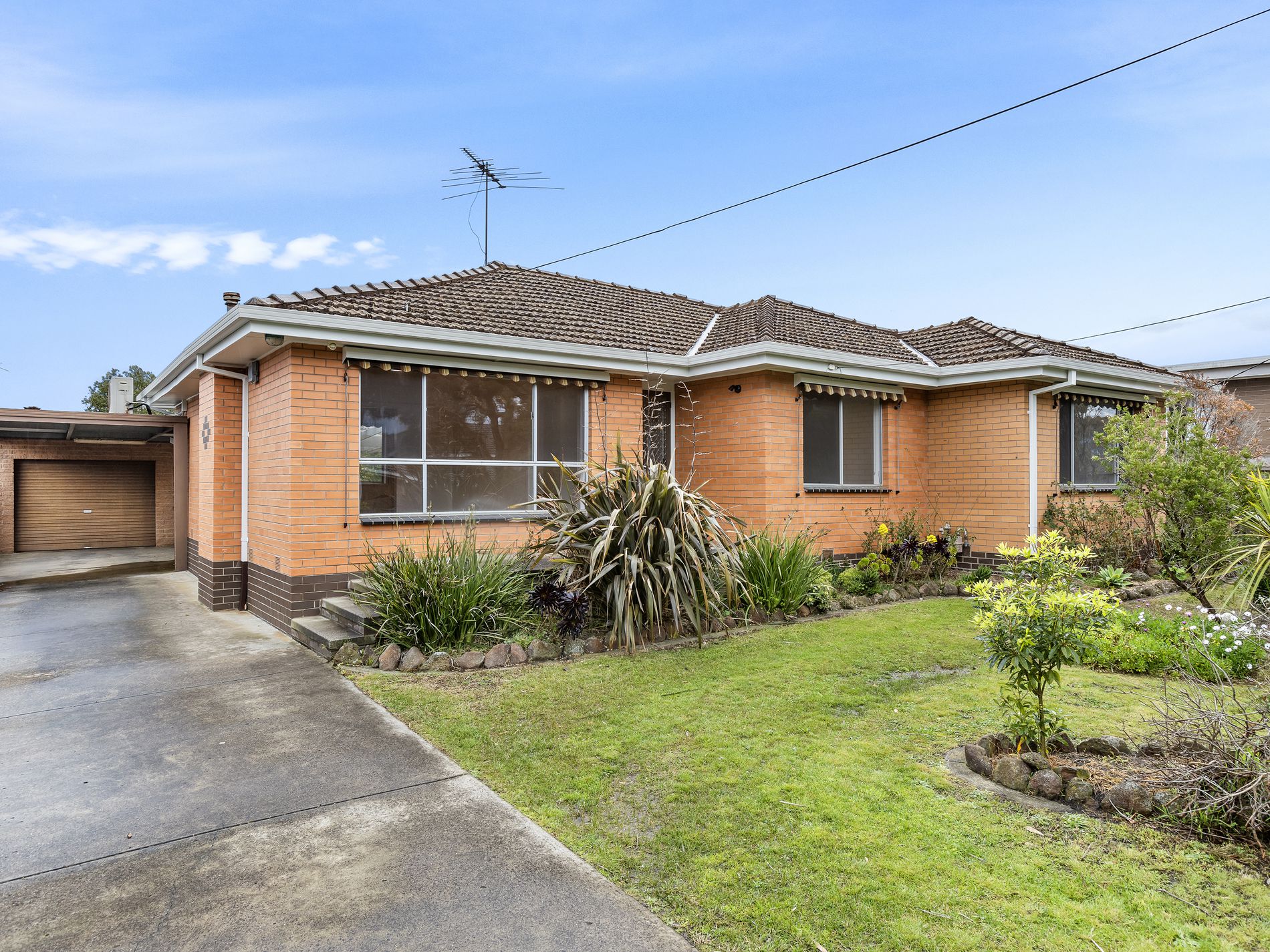 14 Fairfield Avenue, Belmont