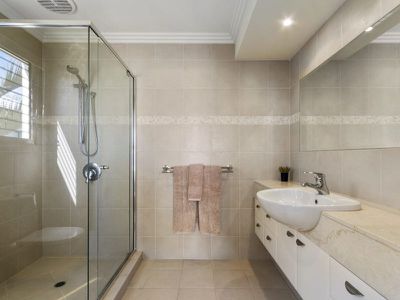6 Masthead Quay, Noosa Waters