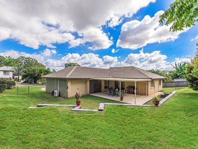 27 Kooralbyn Court, Nambour