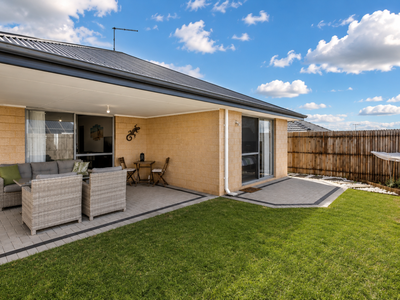 14 Aerial Way, Clarkson
