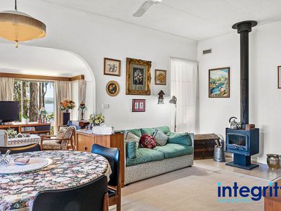 27 Island Point Road, St Georges Basin