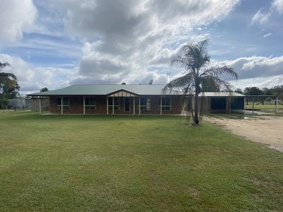 996 River Road, Kingaroy