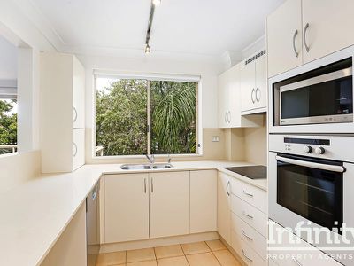11 / 112 Ben Boyd Road, Neutral Bay