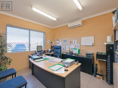 12B Coolibah Way, Bibra Lake