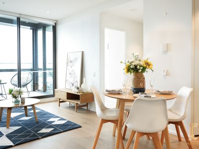 2505N / 889 Collins Street, Docklands