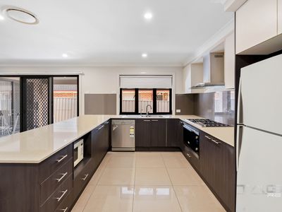 18 Edward Street, Kingswood