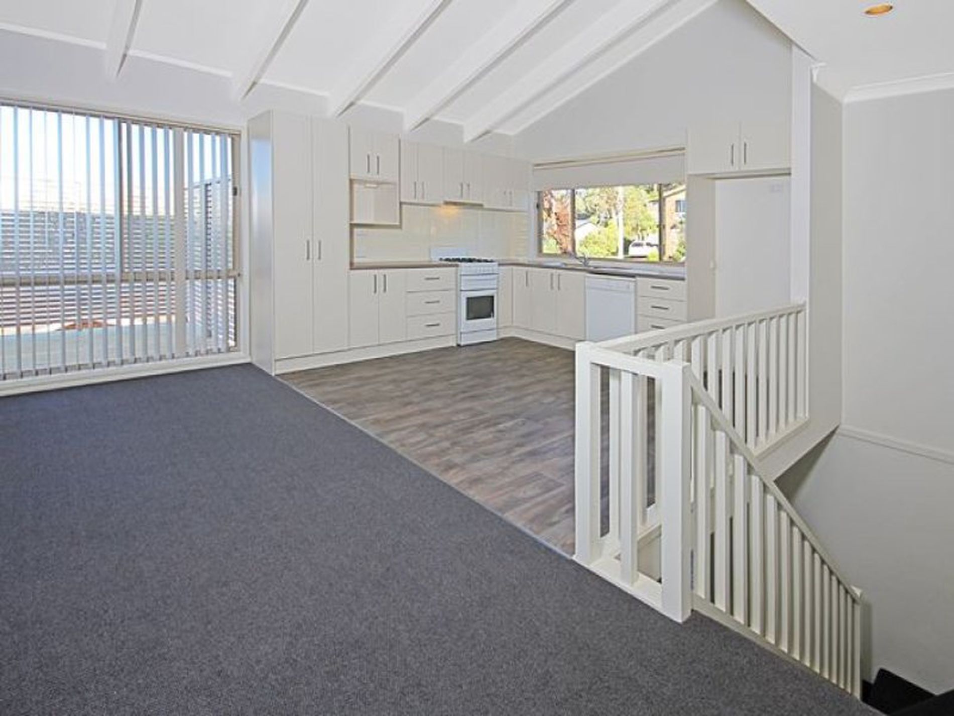 12 Treetops Crescent, Mollymook