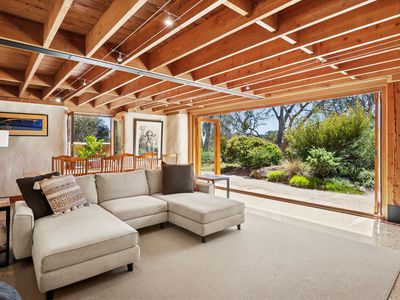 39 Koala Court, Meredith