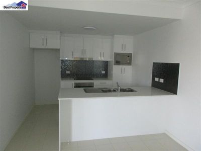 1 / 17 Norman Street, Wooloowin