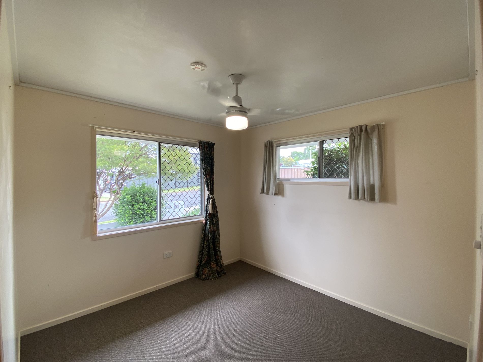1 / 2 Faith Street, Rangeville McAdam and Turnbull Realty