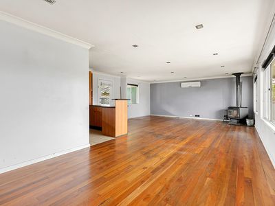 23 Tenth Street, Weston