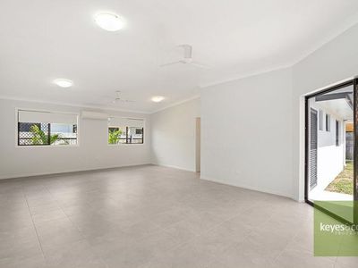 13 The Close, Idalia