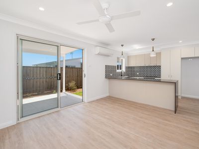 17 Kaibug Close, Fletcher