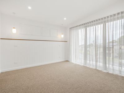 206 Jacaranda Avenue, Figtree