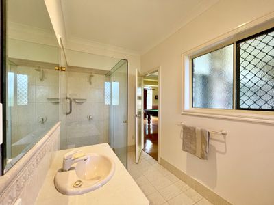 37 Helsham Street, Point Vernon