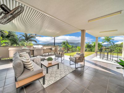 6 Corea Court, Mount Sheridan
