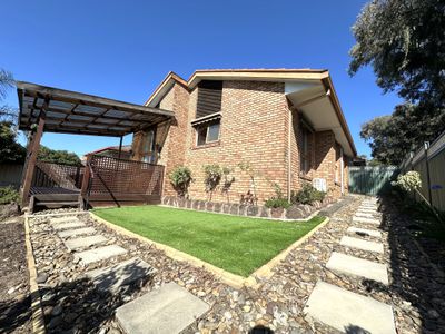 1 / 77 Greensborough Road, Macleod