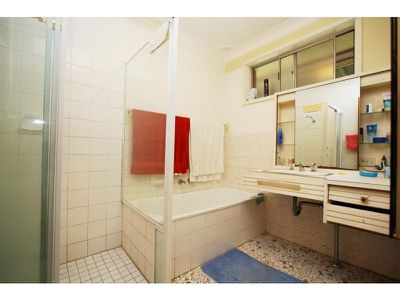 15 Thornton Avenue, Bass Hill