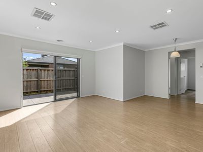 12 Adelong Street, Werribee