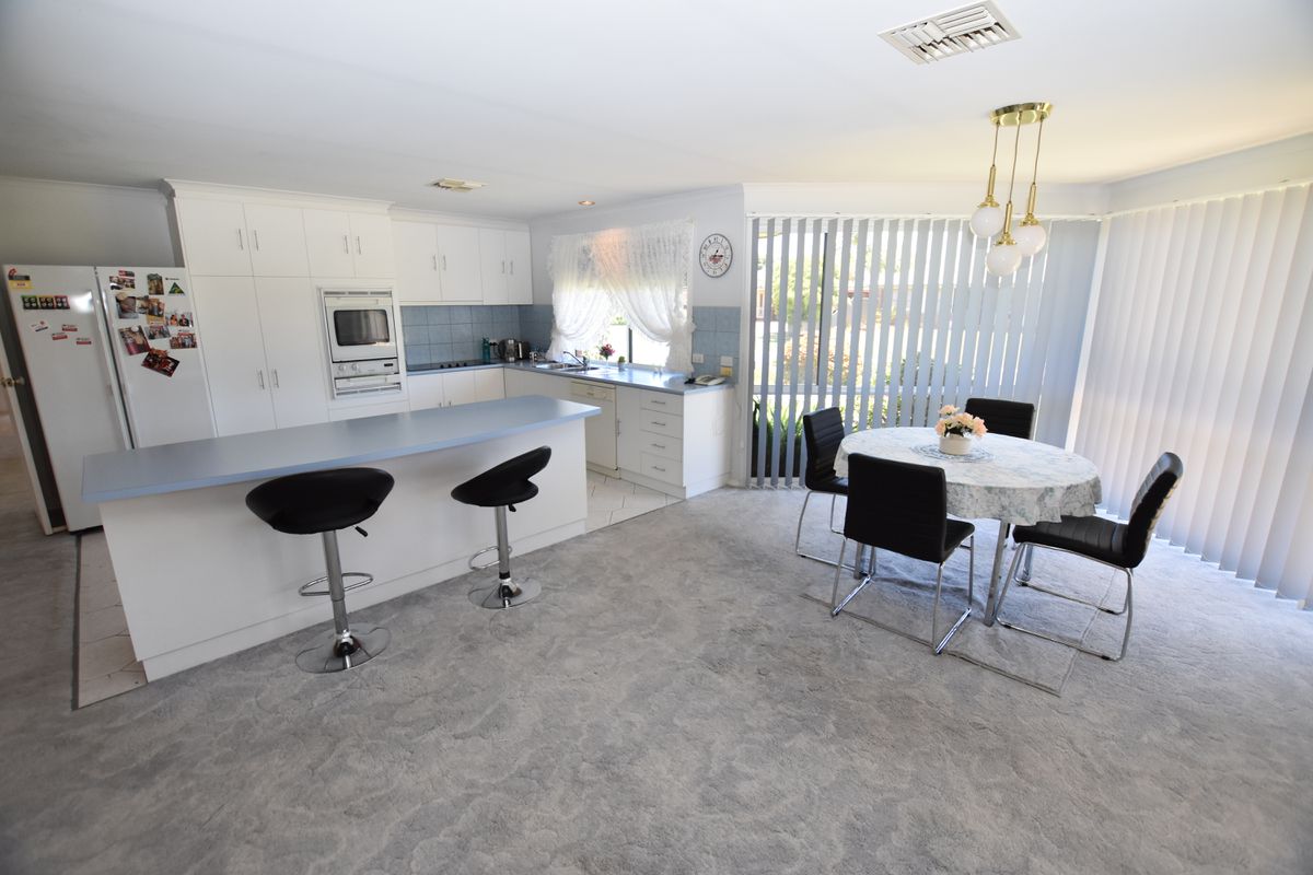 37 Munro Crescent, Kyabram