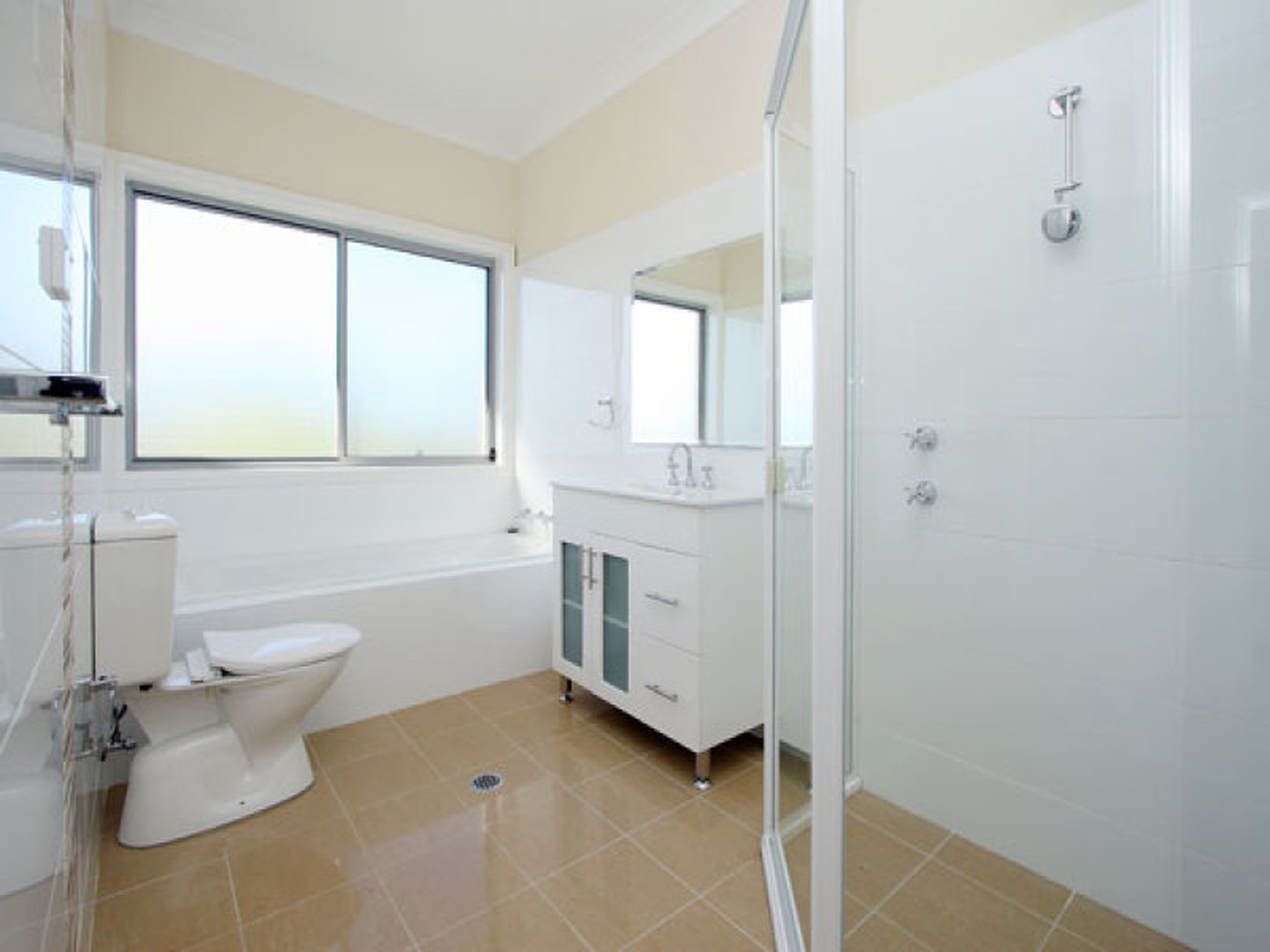 3 / 52 George Street, WINDSOR
