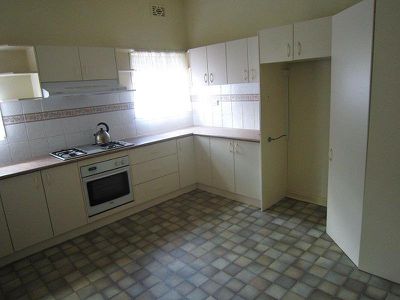 5 Olympic Parade, Kangaroo Flat