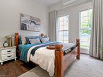 61 Fretwell Road, White Rock