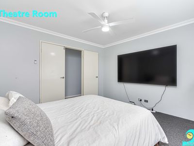 61 Greenside Drive, Yanchep